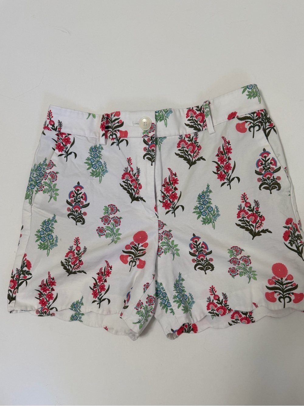 Talbots Petite Floral Scallop Hem Shorts Size 6P